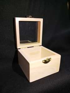 Ring box/kotak kayu akrilik/kotak perhiasan ukuran 75×75× 65 cm