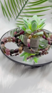 Vòng Tay Tourmaline Lưu Thống – Thiết kế độc đáo màu sắc nổi bật