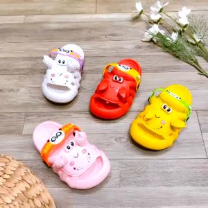 Dép quai hậu cho bé hình chú cua 2 càng ngộ nghĩnh đáng yêu cực kì LADISO - TT489