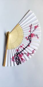 Quạt vải xếp họa tiết hoa anh đào Quạt xếp cầm tay hoạ tiết hoa phong cách trang trí độc đáo