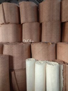 Mành mây mắt cáo màu tự nhiên trang trí và làm mới nội thất_ Lưới mây lỗ màu tự nhiên bọc cánh cửa tủ đầu giường