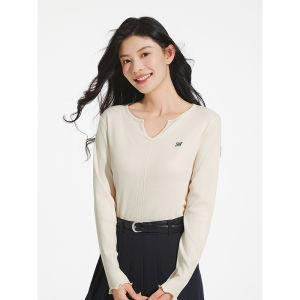 Hotwind | Autumn New Style Small V-neck Fitted Base Layer T-shirt