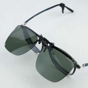 Professional Fishing Polarized Sunglasses Foldable Outdoor Sports Glasses Hiking Mountain Climbing Sunglasses for Camping Travel