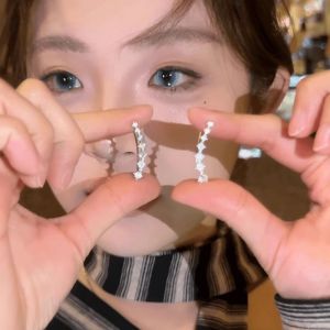 Womens Micro-Paved Zirconia Hoop Earrings Flash Diamond Ear Studs Small Niche Design Arcuate Earring Jewelry Accessories