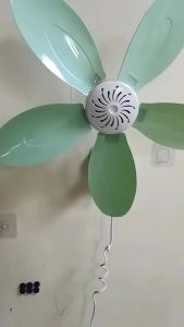 Household 5 Blades Wall Fan Electric Cooling Fan Portale Fan Strong Wind For Wall/Table Clover Fan 15W