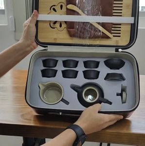 Modern Design Ceramic Tea Set with brown briefcase [Made For Drinkers]