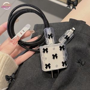 Y2K โบว์เล็กๆประดับมุก3D น่ารักฝาครอบตัวป้องกันสายไฟ USB สำหรับ IPhone 18W/20W สายรัดศีรษะสายข้อมูลชาร์จเร็วปลอกเคส