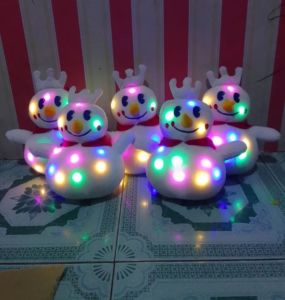 Boneka Mixue King Ice Cream and Tea LED Lampu Mewah Dan Imut