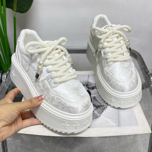 Embroidered Thick Bottom Platform Sneakers Womens Summer Satin Cross Laces Padded Collar Casual Shoes Fashionable Loafers