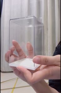 พร้อมส่งกล่องใส่โมเดล กล่องชั้นวางโมเดลอคริลิค กล่องโชว์ตุ๊กตา กันฝุ่น กันน้ำ สมารถตั้งซ้อนกันได้