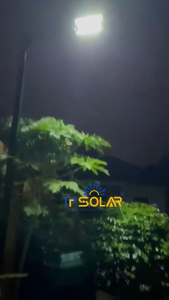 Đèn NLMT liền thể công suất 1000W Đèn Led Năng Lượng Mặt Đèn đường năng lượng mặt trời Trời Siêu Sáng Chống Nước