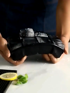 ถาดทำน้ำแข็งหลายขนาด / แม่พิมพ์ทำน้ำแข็งซิลิโคนสี่เหลี่ยมขนาดใหญ่ / แม่พิมพ์ถาดทำน้ำแข็งพร้อมฝาปิด / แม่พิมพ์ทำน้ำแข็งก้อนวิสกี้แบบใช้ซ้ำได้ / เครื่องทำน้ำแข็ง DIY สำหรับบาร์ผับ เครื่องทำน้ำแข็งแบบบล็อกสำหรับไวน์