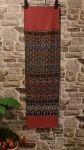 176.ผ้าฝ้าย ผ้าทอทั้งผืน ลายยกดอกโบราณ สีชมพูอมแดง