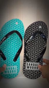 Paket 10 Pasang Sandal Wudhu Distro Warna untuk Musholla & Kantor