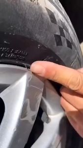 Keo Vá Lốp Vá Săm Sửa Vết Nứt Lốp Cho Xe Máy ÔTô ( 30ml )