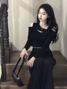 Pure Desire Breezy Shoulder Short Sleeve Top for Women Early Autumn Unique Fashion Slimming T-shirt Base Shirt