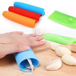Silicone Garlic Peeler Easy Useful Kitchen Fruit & Vegetable Tools Tube Garlic Stripper Safety Gadget