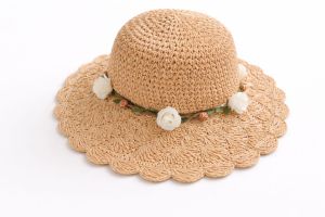 Mũ cói rơm mềm gấp gọn mang phong cách thời trang Hàn Quốc. Kiểu dáng đẹp thanh lịch dễ phối đồ.