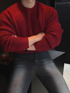 เสื้อสเวตเตอร์คอปกต่ำทรงเข้ารูปผ้าขนสัตว์ผสมสำหรับผู้ชาย สไตล์ยุโรป ฤดูใบไม้ผลิและฤดูใบไม้ร่วง เสื้อคลุมกันหนาวแบบสวมหัว