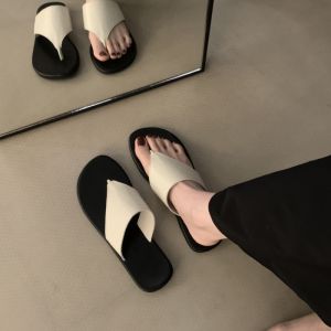 Thick Heel Sandals Womens Summer Outdoor Fashion Beach One-Strap Casual Slip-On Clogs Korean Style Flat Bottom PU Leather
