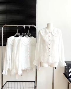 Korea White Blouse Basic Wanita / Kemeja Blouse Wanita