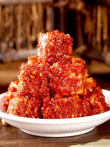 Jinshi Muzi Fermented Bean Curd Wang Moldy Bean Curd Changde Hunan Specialty Spicy Spicy Farm Dish Goes with Rice Stinky Tofu Fermented Bean Curd
