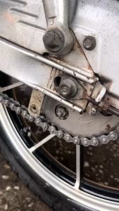 Bộ Tẩy Rửa Xe Rửa Full Xe Vệ Sinh Sên Lốc Máy HP LUBE 1L Kèm Khăn Lau Xe Bộ Cọ Bao Tay Rửa Xe Tiện Lợi