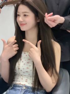 สีผมแฟชั่น2025 STYLE FIT สีย้อมผม ยาย้อมผม ปกปิดผมหงอกได้อย่างมีประสิทธิภาพ ทำสีง่ายไม่ทำลายผม ย้อมสีง่ายที่บ้านก สีย้อมผมติดทน