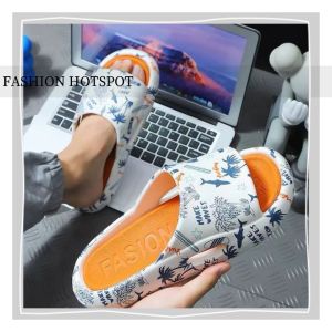 ZiShop รูปลักษณ์ รองเท้าแตะแฟชั่น รองเท้าแตะเข้าใหม่ พื้นนิ่ม สกีนลาย ทนทาน ใส่ทั้งบ้าน 🏡