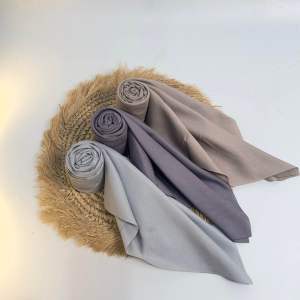 MYRA.ID Hijab Segiempat Polos Laser Cut Voal Oskara LC 40+ Warna