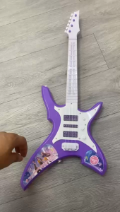 KPOP DEMON GUITAR MUSIC AND LIGHTING PLAYSET TOY RUMI MIRA ZOEY
