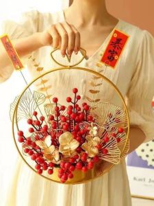 Creative Geometric Iron Art Flower Basket Handheld Fresh Flower Stand Festive Decorative Ornament Desktop Display Metal Craft