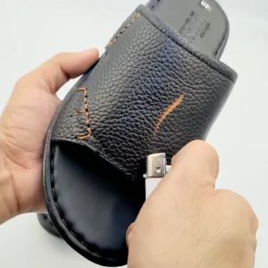 DÉP QUAI NGANG NAM DA BÒ THẬT 100% KIỂU CHỮ E CÁCH ĐIỆU DA BÒ MỀM MẠI MAY QUAI 100% XUỐNG ĐẾ CHẮC CHẮN V.CE