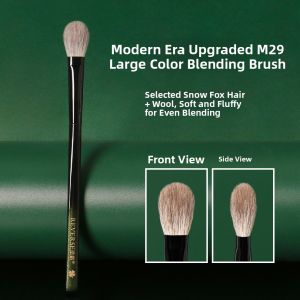 REVERSE | Large Blending Eyeshadow Brush Natural Blending Seamless Portable