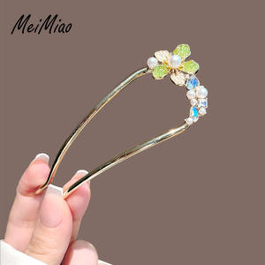 Elegant French Pearl Flower U-Shaped Hairpin Modern Simple Back of Head Updo Hair Clip High-End Ancient Style Hair Accessories