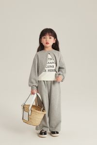 Fashionable Casual Short Three-Piece Set for Girls Spring Autumn Cotton Korean Style Outfit including Jacket Vest Pants