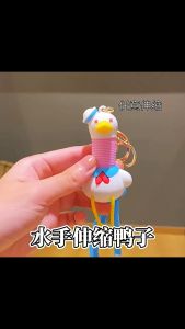 Móc Khoá Vịt Có Thể Kéo Dài Đầu Tạo Kiểu Hài Hước