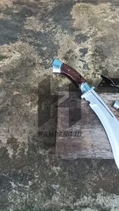 Pisau Gurkha Kukri SET Pisau Multifungsi Premium