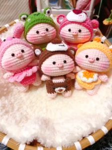 Móc khóa heo cosplay handmade - móc khóa len