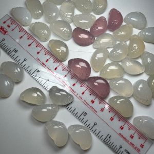 666-GIÁ 1 CÁI MÃ NÃO HÌNH BÀN CHÂN ( THIÊN NHIÊN ) KHÔNG XỬ LÝ.