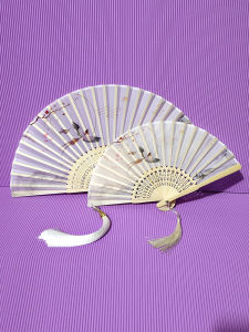 Mini Portable Folding Fan Bamboo Hand Fan Silk Womens Style Student Summer Fan Traditional Chinese Hanfu Accessories Fan