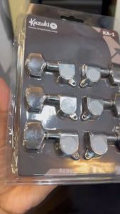 ส่งฟรีในไทย ลูกบิดกีตาร์โปร่ง Kazuki รุ่น KA-1 ทำจากโลหะโครเมียม แข็งแรง แถมฟรี อุปกรณ์ชุดติดตั้งพร้อมใช้งาน (แพ็ค6ชิ้น)