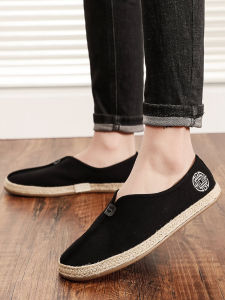 Mens Old Beijing Cloth Shoes Chinese Style Flats Retro Chinese Style Men Casual Shoes Soft Bottom Breathable Plaid Shoes Men