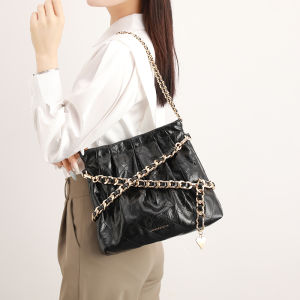 Black Large Capacity Chain Strap Crossbody Bag Womens Tote Bag Commute Style Magnetic Buckle Soft PU Leather Shoulder Bag