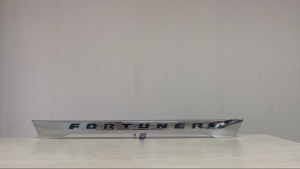 Garnish Lampu LED Bagasi Toyota Fortuner 2012-2015