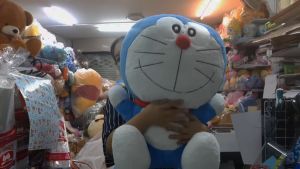 ตุ๊กตาโดเรม่อน ตัวใหญ่ size 24นิ้ว Doraemon ลิขสิทธิ์แท้ 100% [เลือกรับ + เพิ่มใส่ถุงของขวัญได้]