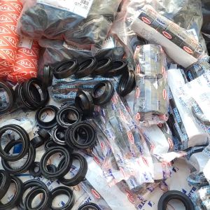 Phốt ty phuộc sau TTO TC4 12*32*10 | Nactec TC4 12.5*36*12 loại Phốt phuộc sau loại oil seal 1 lò xo | KND Shops