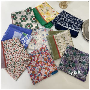 Artsy Retro Cotton and Linen Small Square Towel Gentle Girl Heart Flower Small Floral Decoration Small Scarf Ins Hair Tie Headscarf