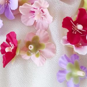 30/50/100Pcs Artificial Flowers Head 2.5CM Fake Flowers for Home Decor Wedding Decoration DIY Handmade Garland Gifts Accessories