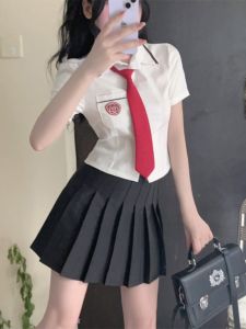 Korean Style Slim Fit Sweet Collared Short Sleeve Shirt for Women Summer Campus Spirit Shirt with Plaid Pattern